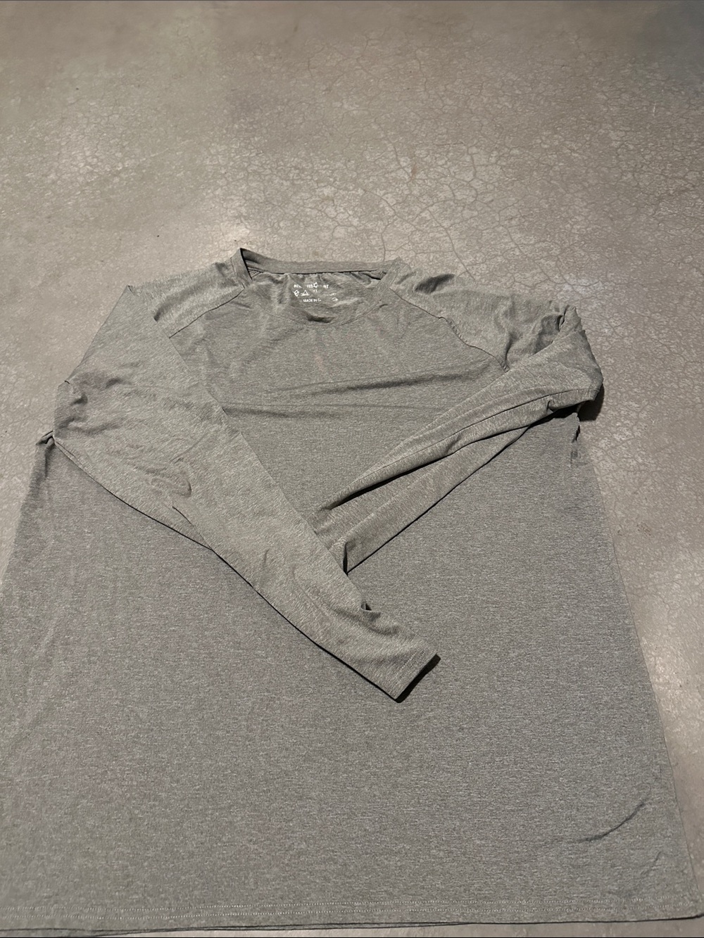 Men's Long Sleeve Performance Tee - Gray